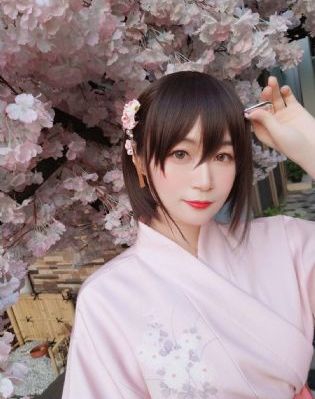神马视频网成人片tv破解版_720免费在线播放