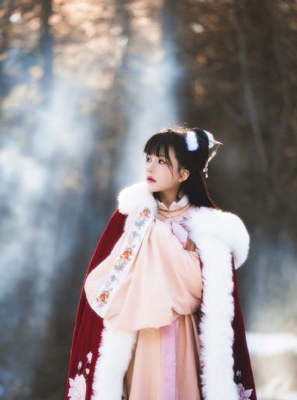 国产美女精品久久久_720在线观看高清
